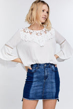 Load image into Gallery viewer, White Bell Sleeve Blouse Top